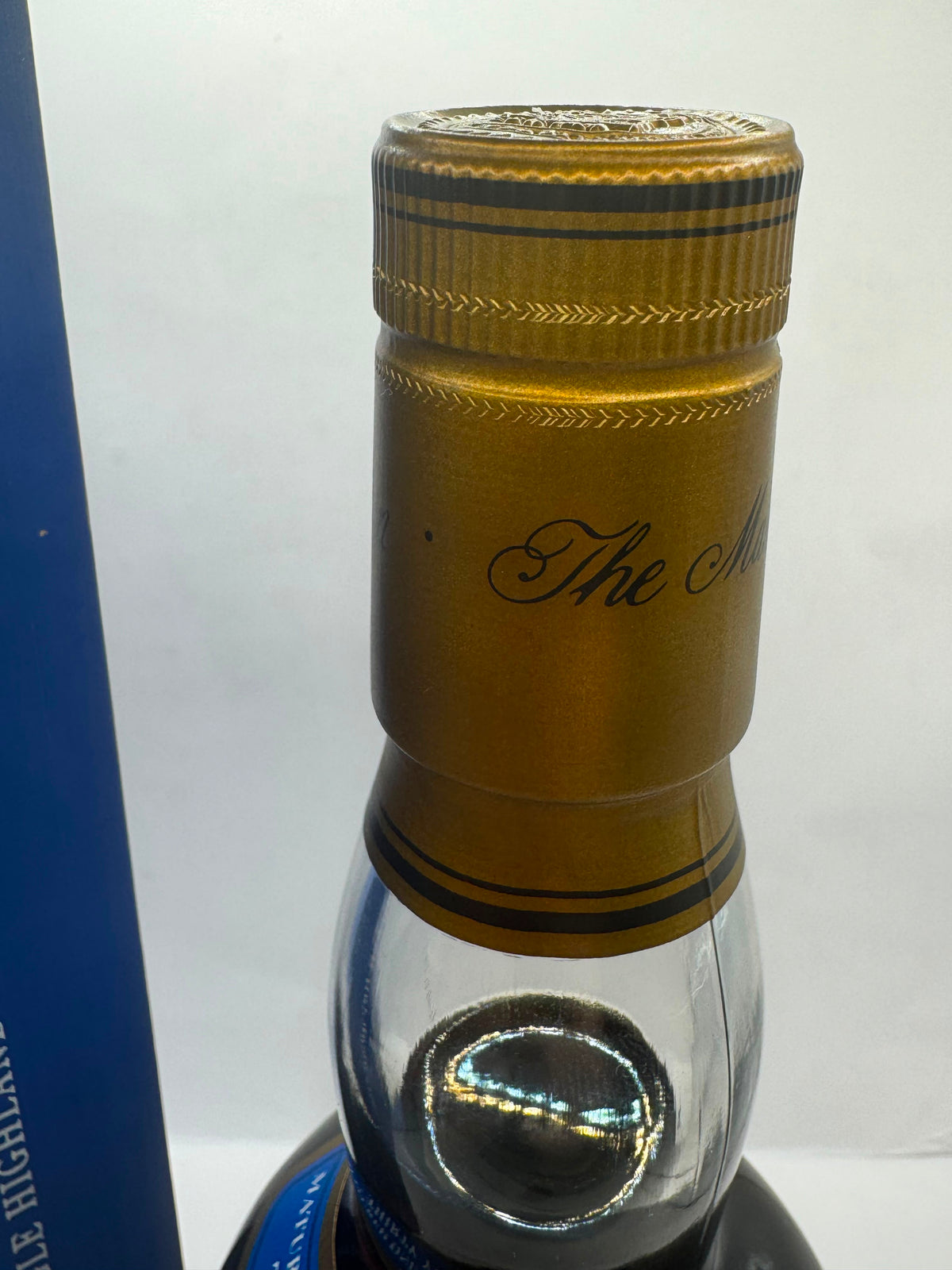 Macallan 30 years old blue label sherry wood