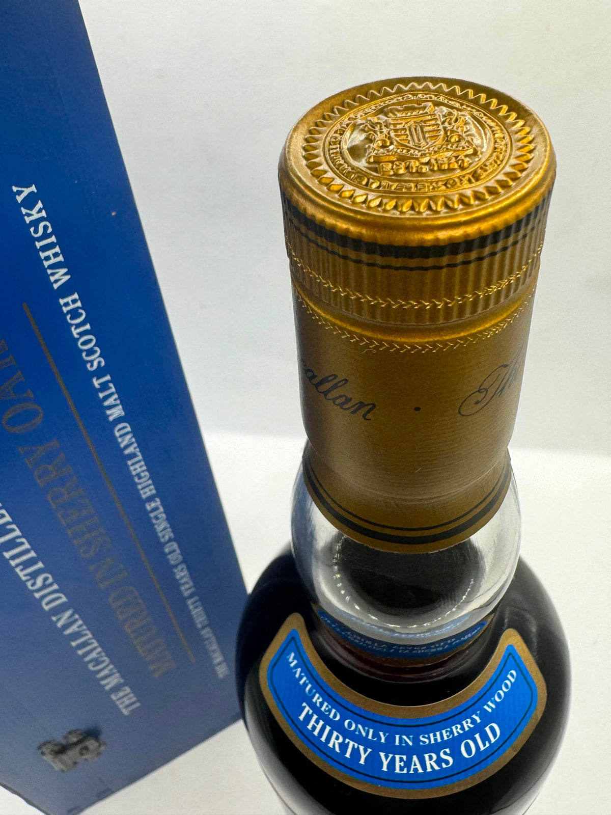 Macallan 30 years old blue label sherry wood