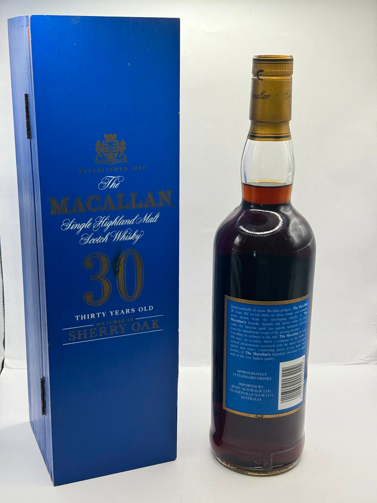 Macallan 30 years old blue label sherry wood