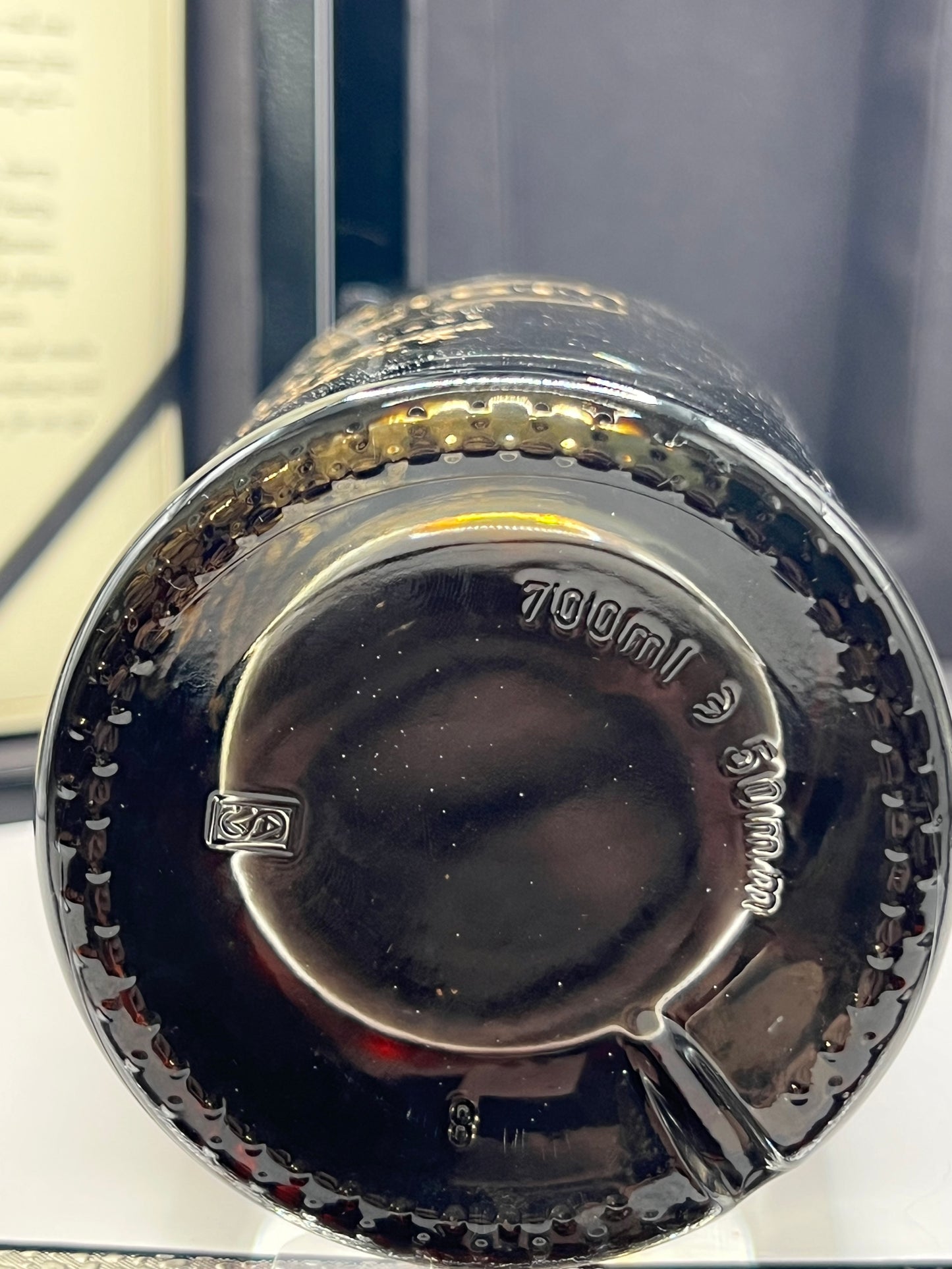Rum Demerara - Black tot 40 years old
